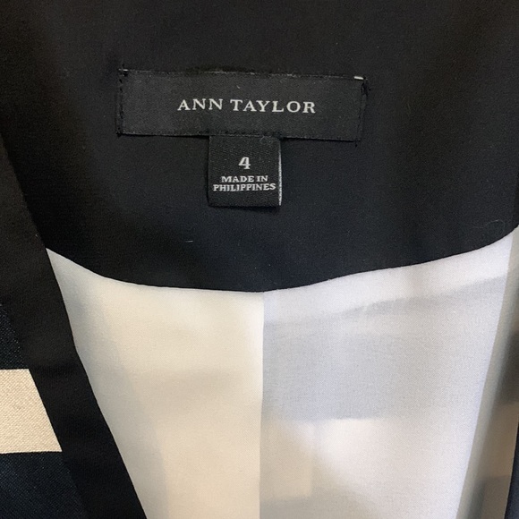 Ann Taylor Blazer - Picture 3 of 5